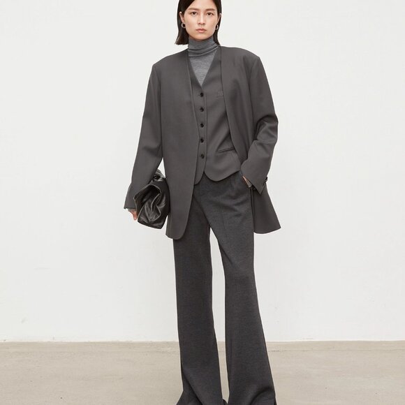 CHICJOC Classic Timeless Elephant Gray Wool Blazer Size 38 - Picture 7 of 16